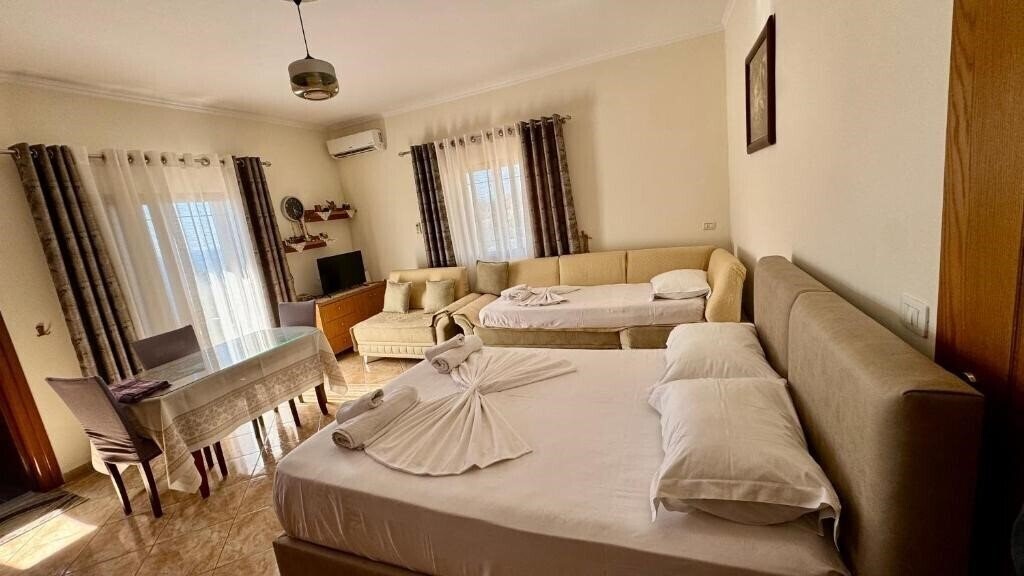 Готель Vila Paza Apartments 2*