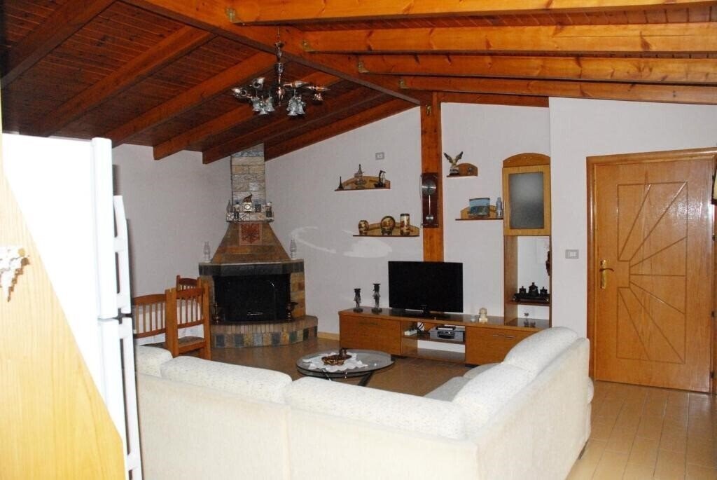 Фотографія Villa Mucho 3*