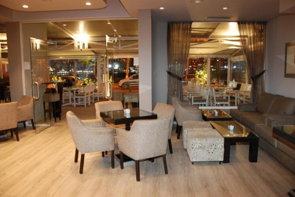 Фотографія Hotel Mano 3*