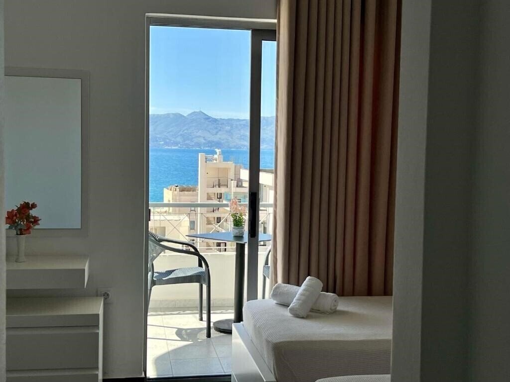 Готель Oxhaku Hotel 2*