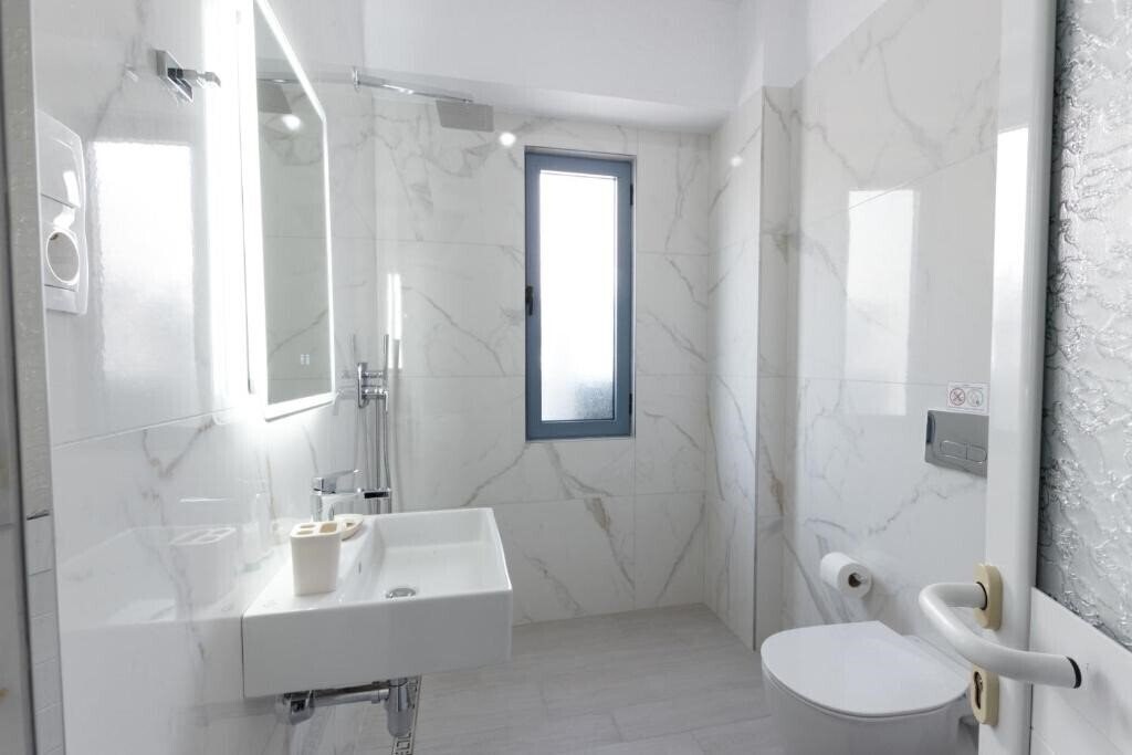 Картинка Hotel Timi 2*
