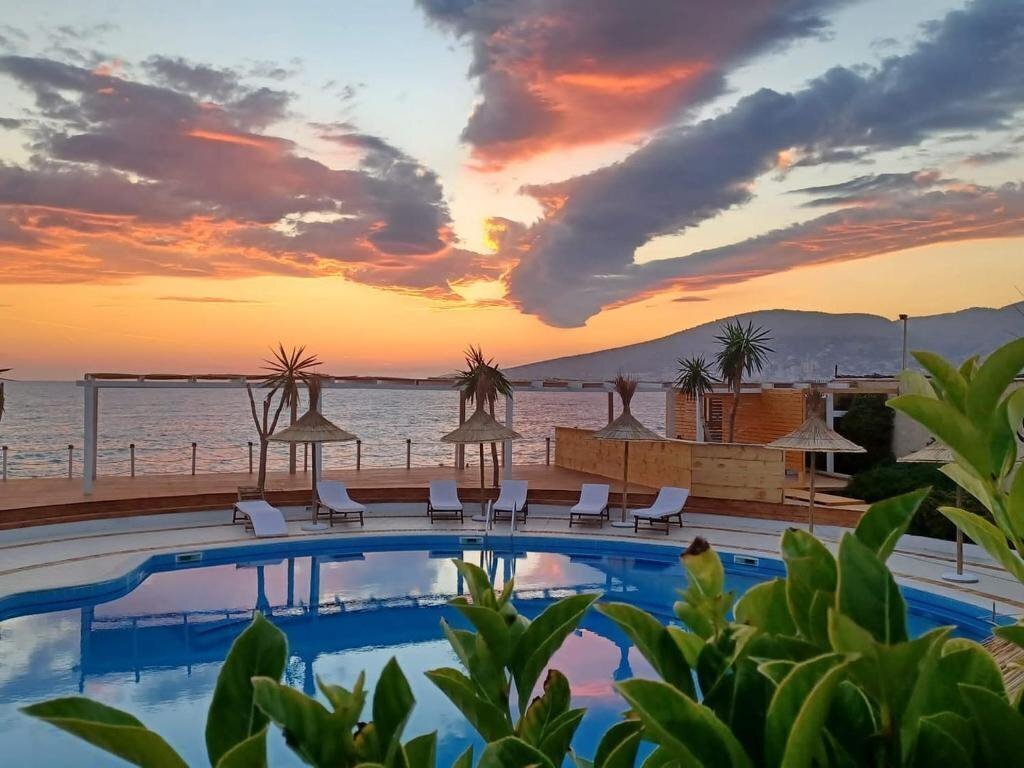 Готель Viola Garden Hotel & Restaurant 3*