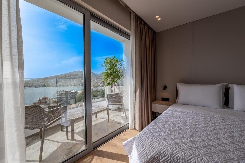 Готель Hotel Teuta 3*