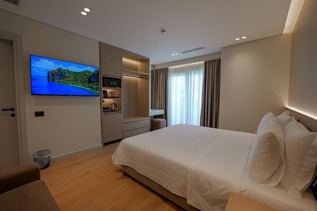 Фотографія Hotel Teuta 3*