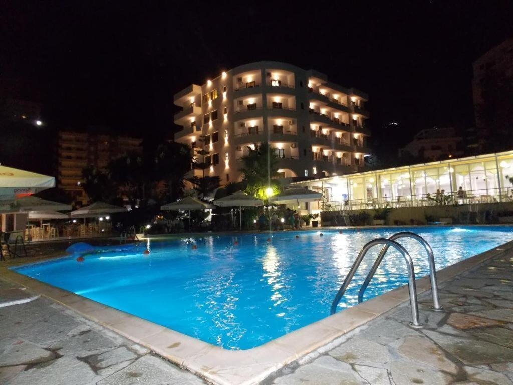 Готель Mediterrane 4*