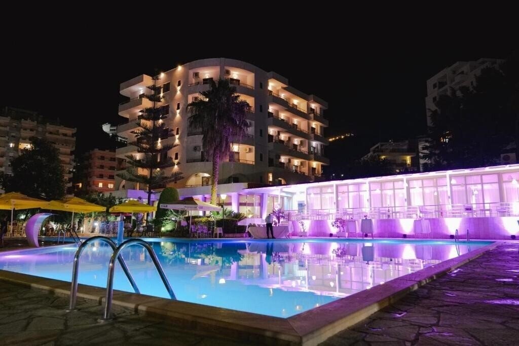 Готель Mediterrane 4*