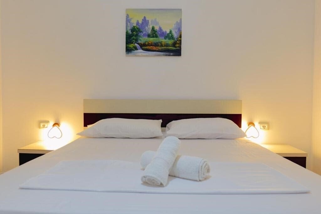 Картинка Hotel Argjiro 3*