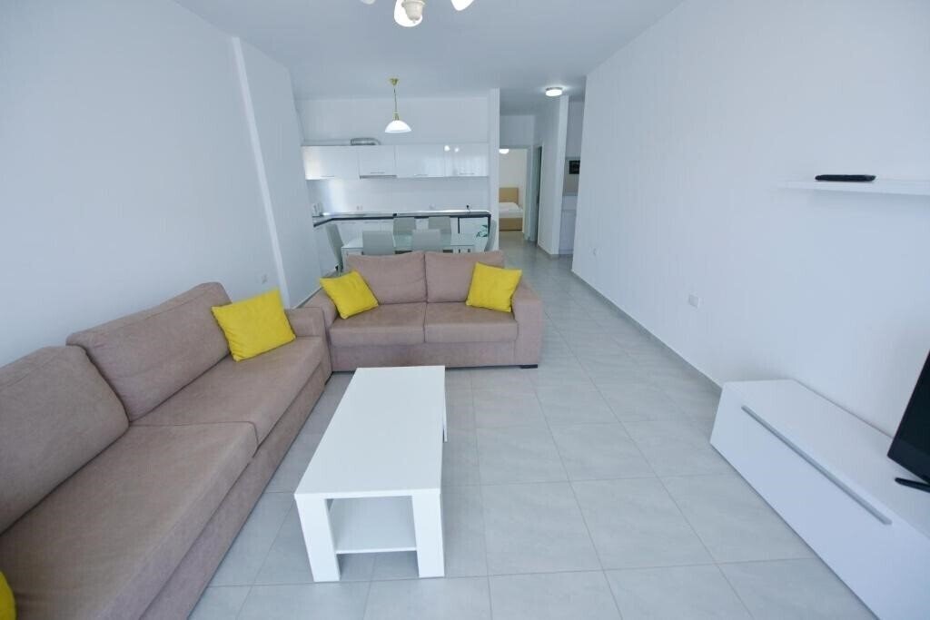 Картинка Miramare Saranda 4*