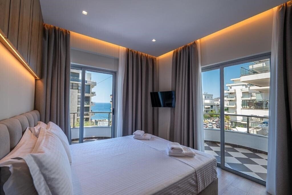 Отель Arel Hotel 4*