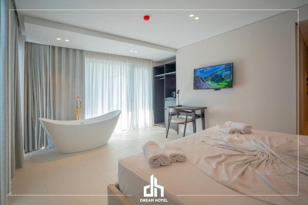 Отель Dream Hotel Saranda 4*