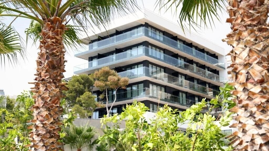 Отель Mango Luxury Resorts 3*