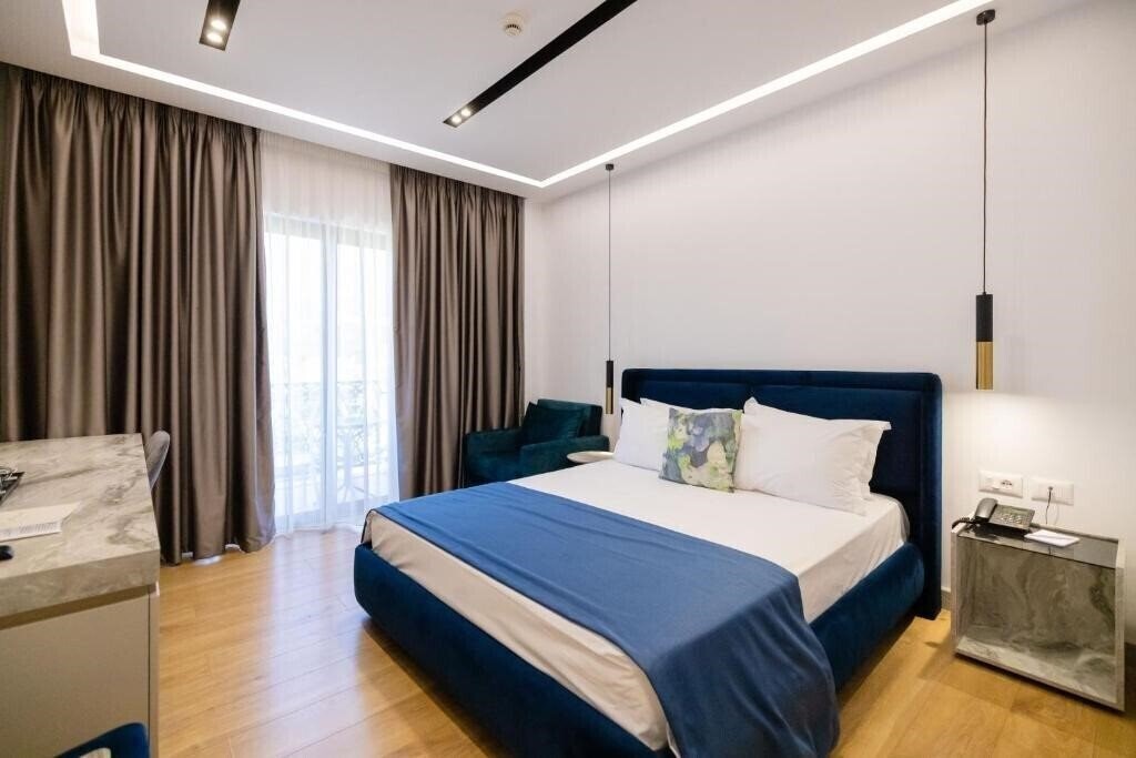 Фото Chimaera Hotel 4*
