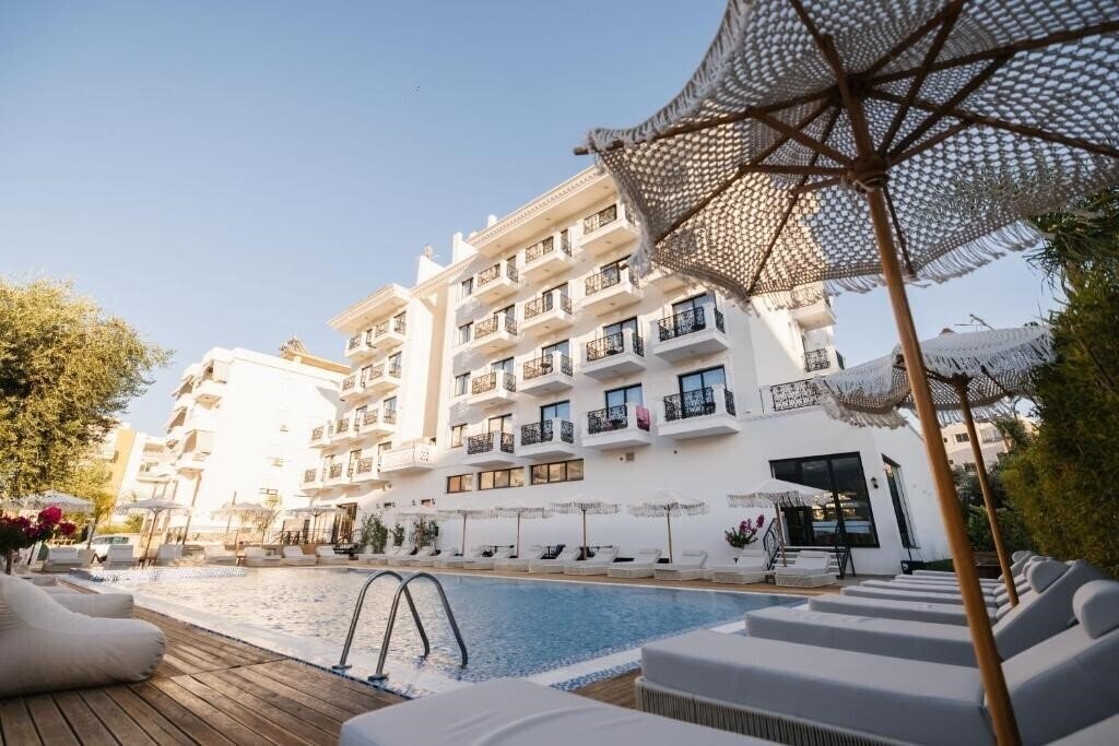 Изображение Chimaera Hotel 4*