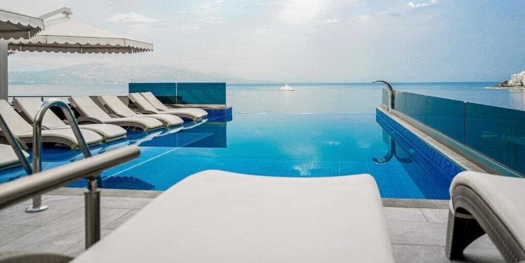 Картинка Serxhio Hotel 3*