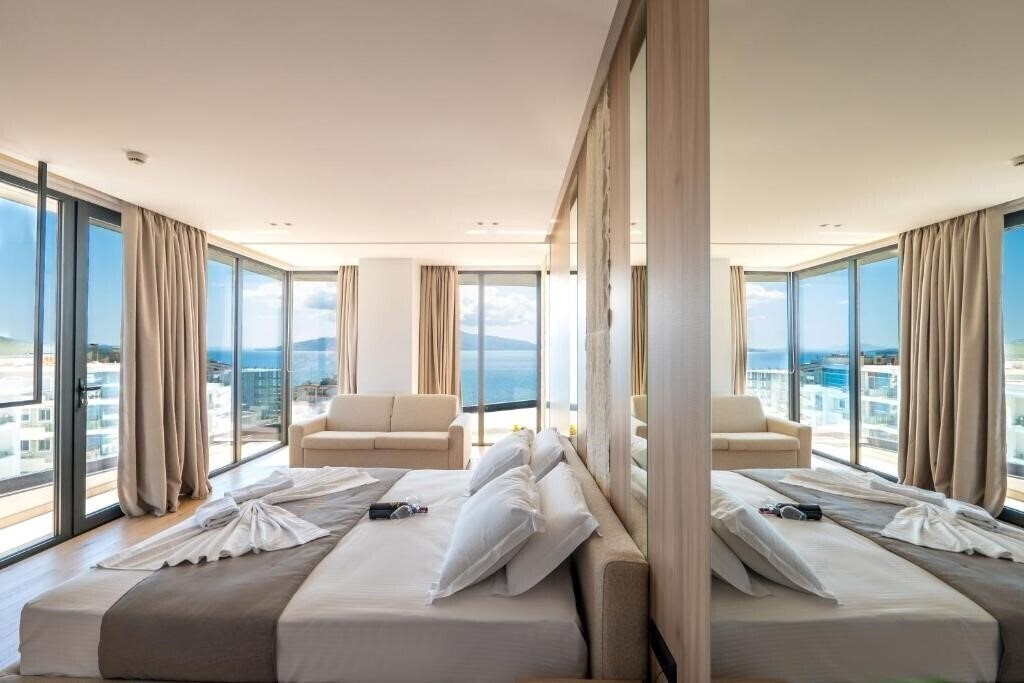 Фото Jako Premium Hotel 4*
