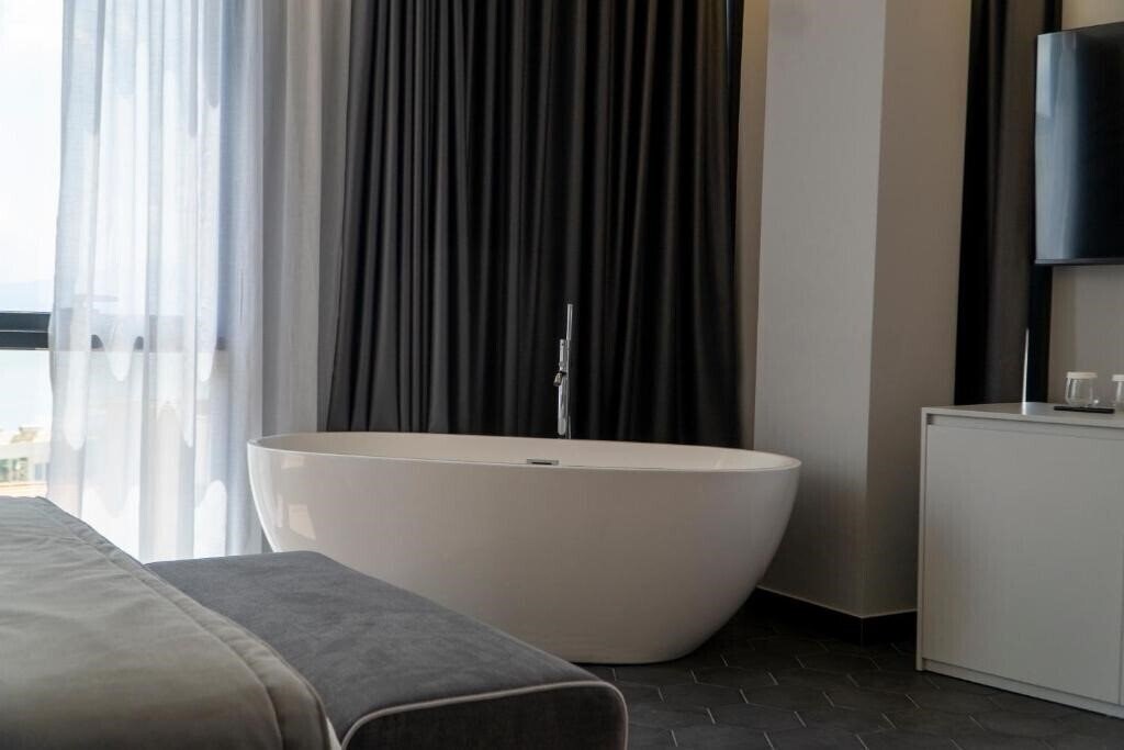 Картинка Center Hotel 4*