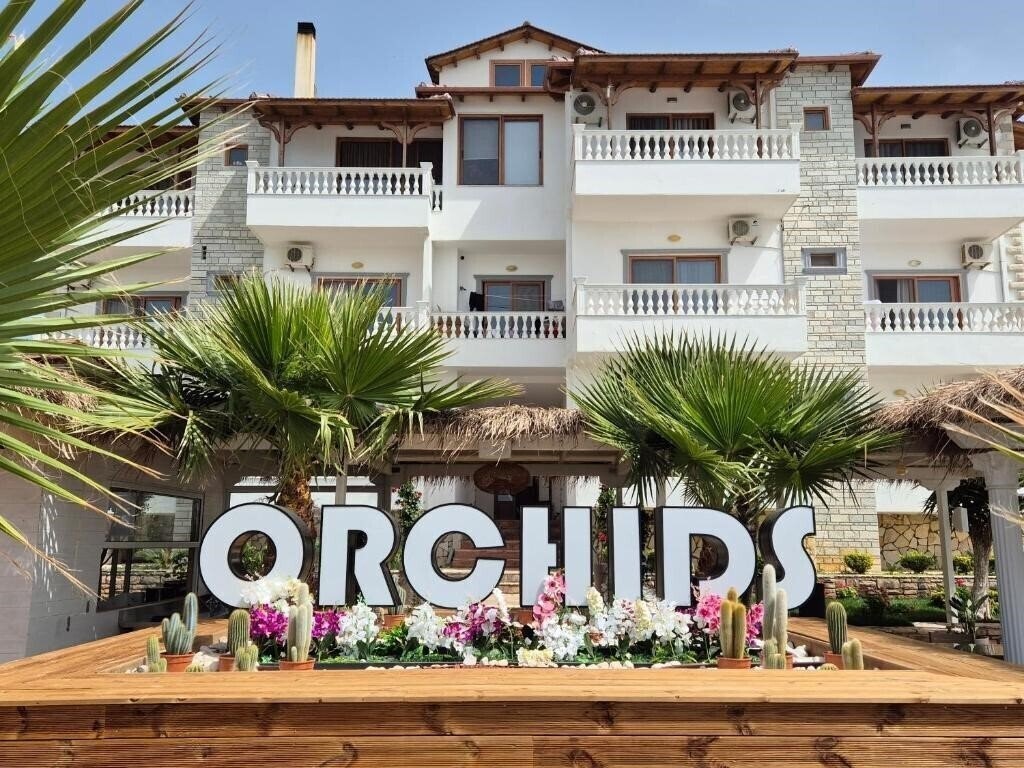 Отель Orchids Hotel 3*