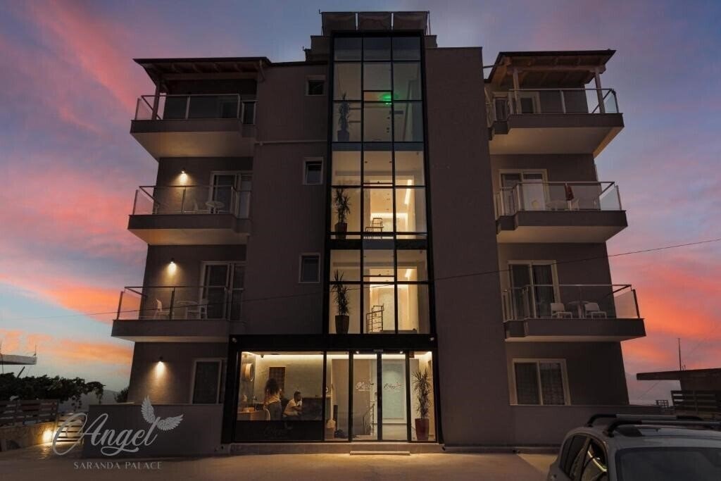 Фото Angel Saranda Palace 3*