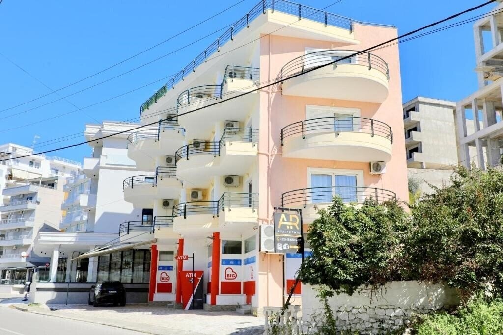Готель AR Apartments by Saranda Hotel 3*