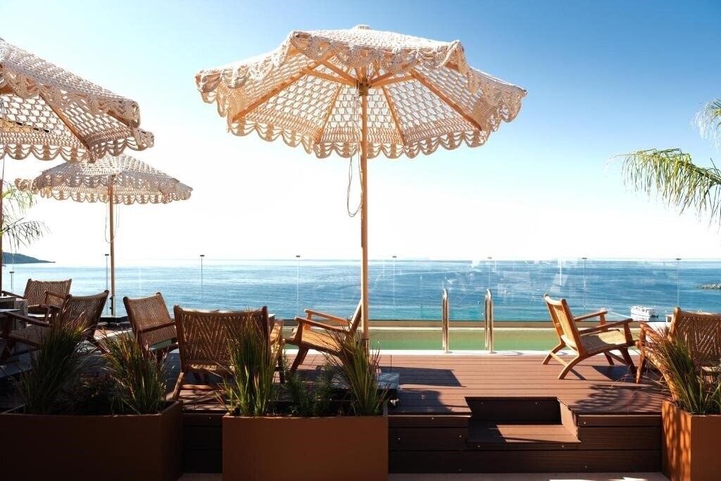 Готель Saint Nicolas Hotel 5*