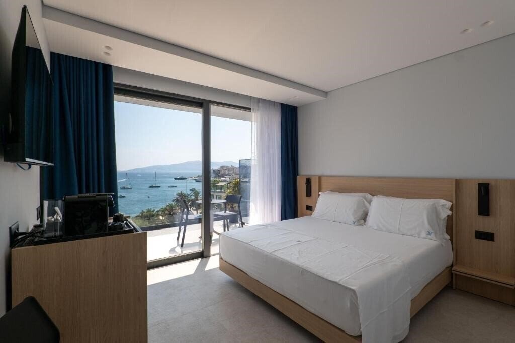 Изображение Victoria Boutique Hotel 3*