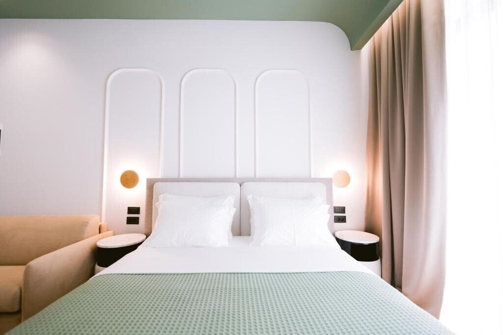 Картинка Noemie Hotel 4*