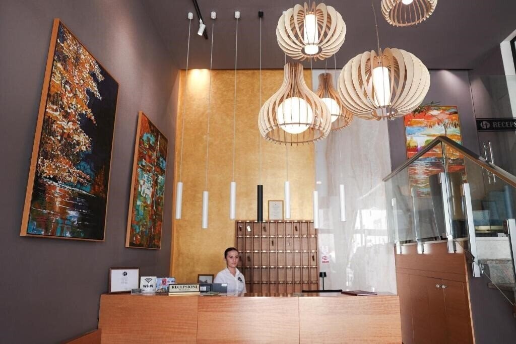 Готель Hotel Frojd 4*