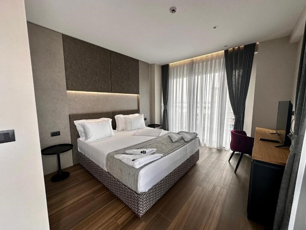 Фотографія Hotel Frojd Kune 4*