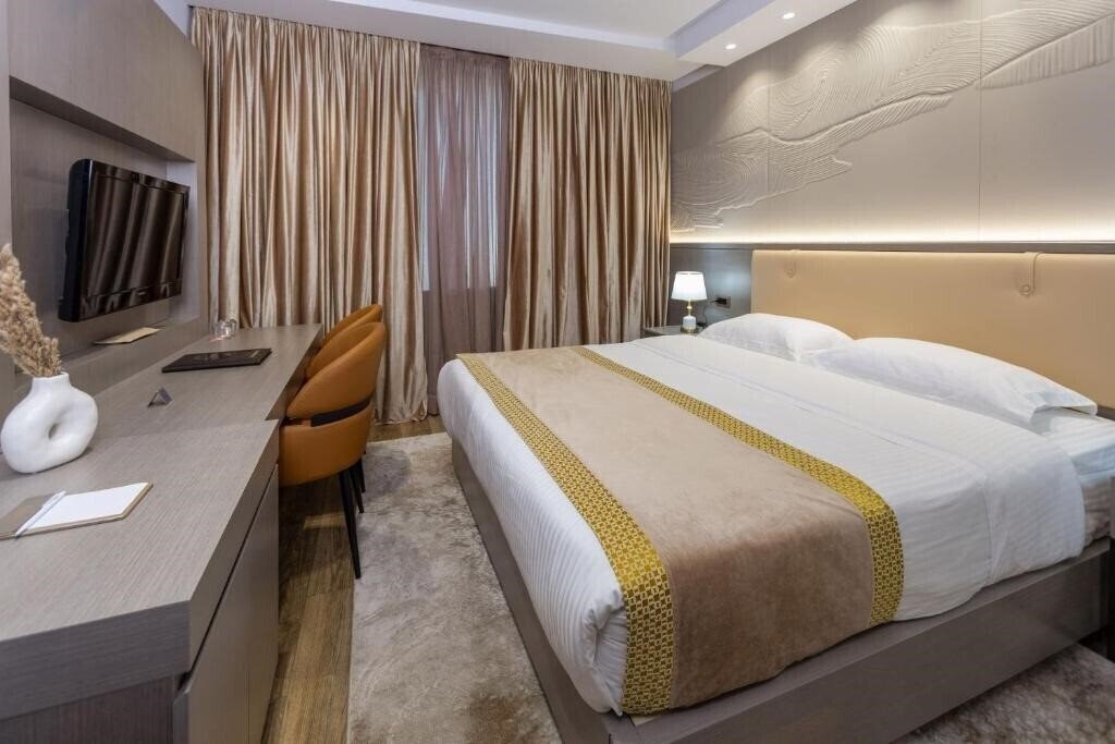 Картинка Grand Hotel Europa 5*