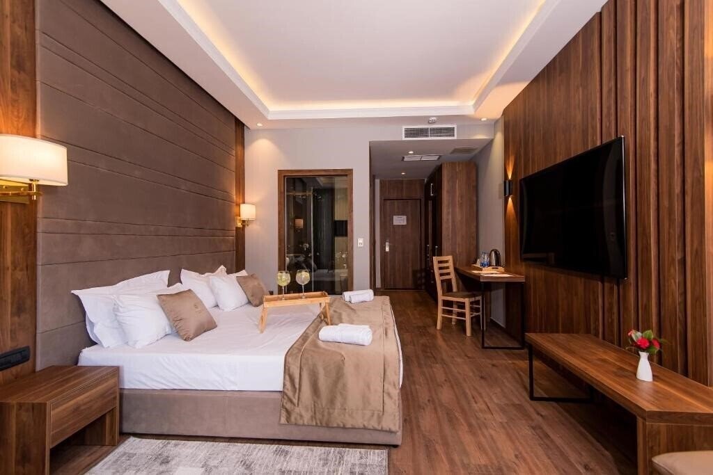 Фотографія Rafaelo Executive Hotel 5*