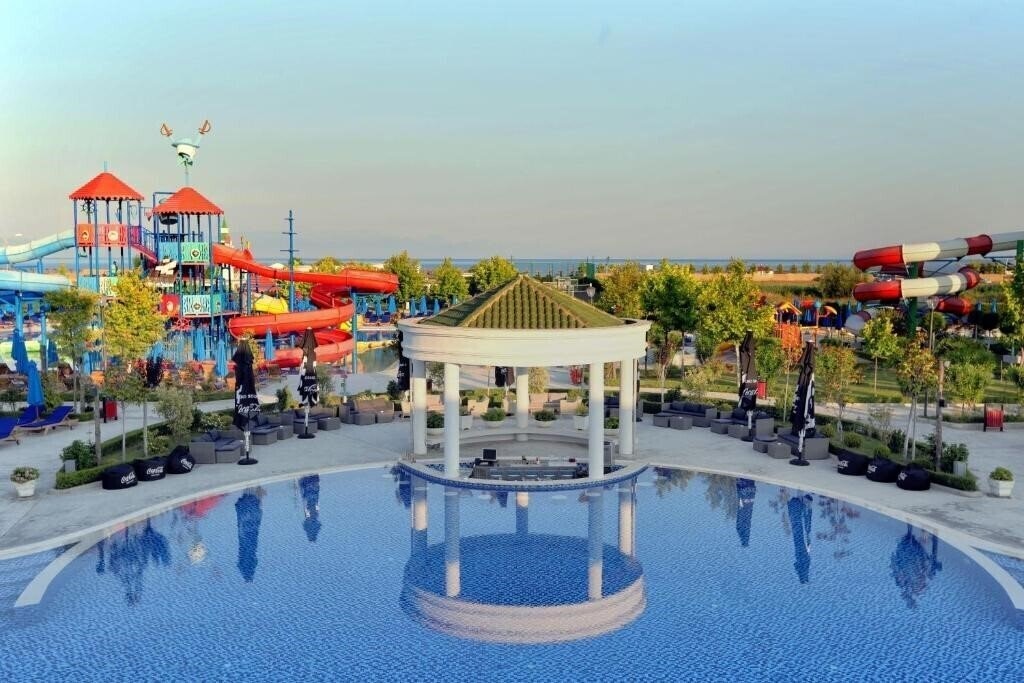 Фото Velipoja Grand Europa Resort Affiliated by Melia 5*