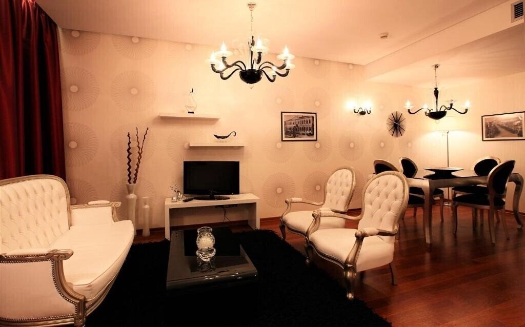 Фотография Tirana International Hotel & Conference Centre 4*