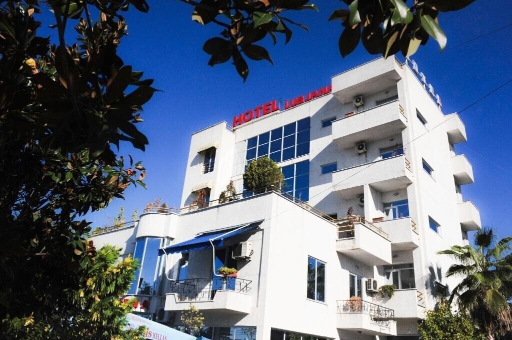 Готель Lubjana 3*