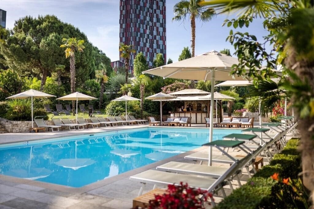 Фотография Rogner Hotel Tirana 5*