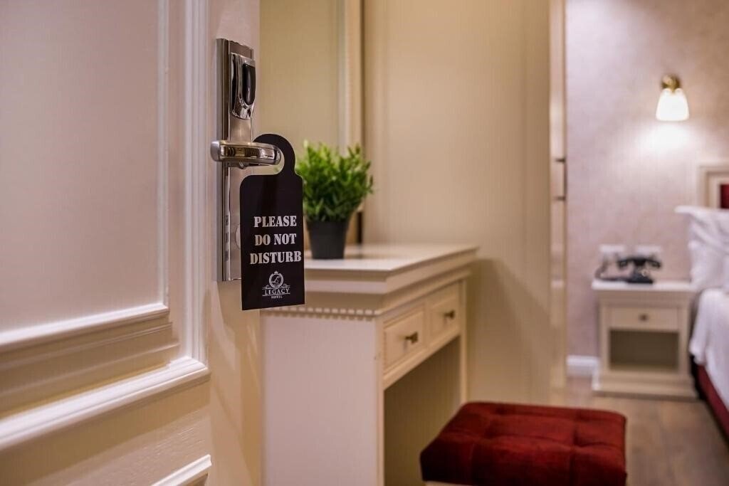 Фотографія Legacy 4*