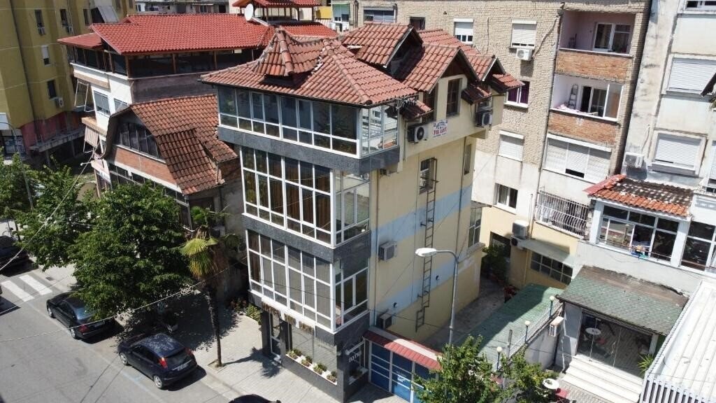 Готель Hotel Pik Loti 3*