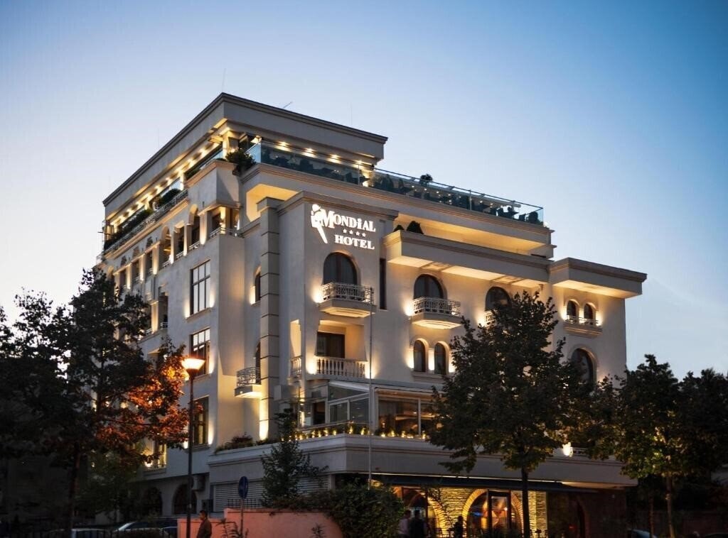 Отель Hotel Mondial 4*