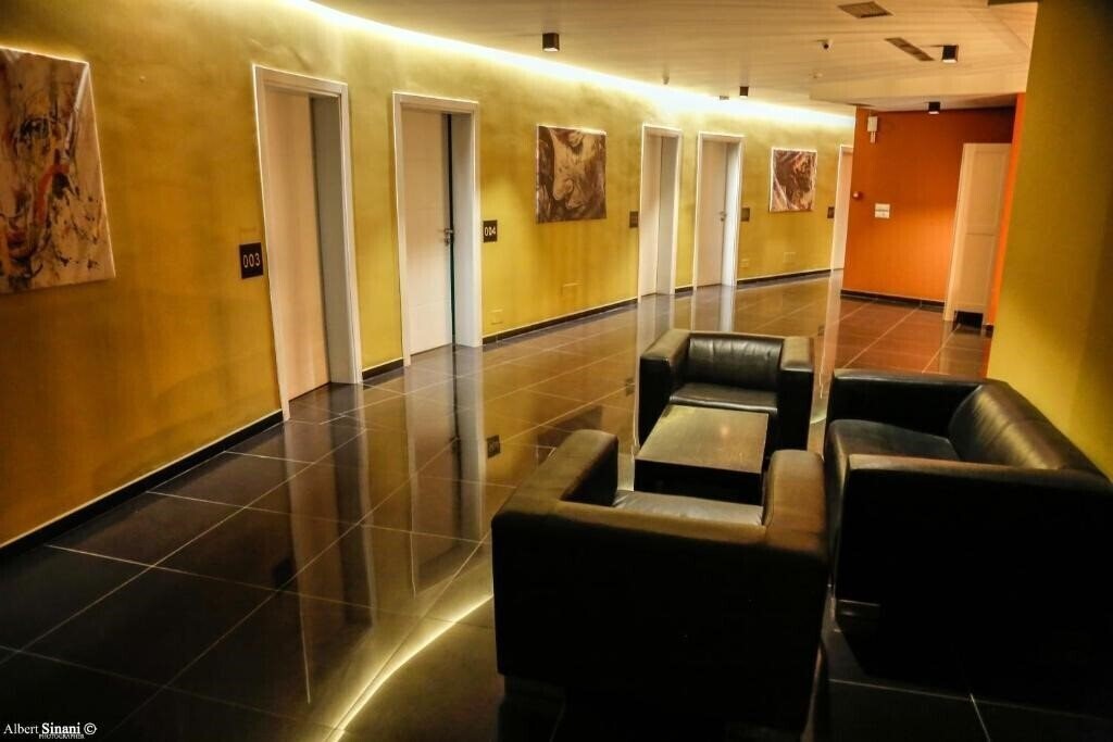 Фотография Arc Hotel Tirana 3*