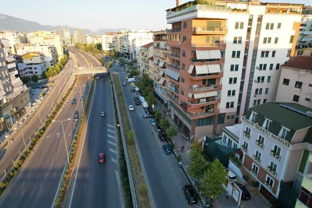 Картинка Hotel Queen 3*