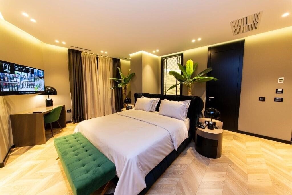 Отель Unik Hotel 4*