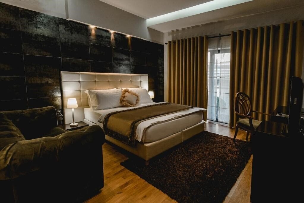 Готель Green House Hotel & Restaurant 4*