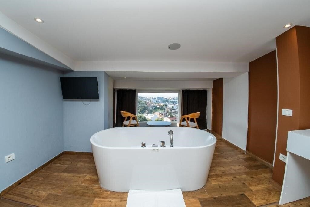 Фотография Olivar Hotel Tirana 4*