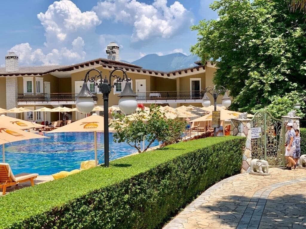 Фотография Palmanova Resort 3*