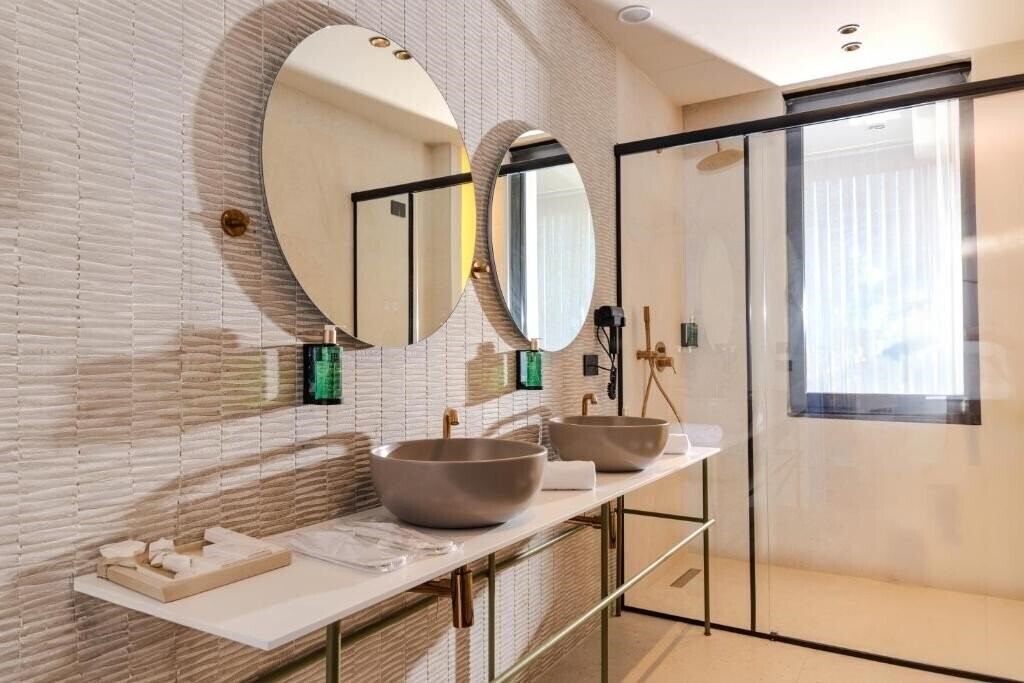 Фотографія Si Hotel 4*