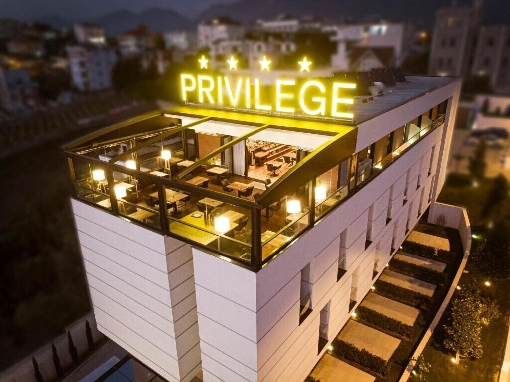 Отель Privilege Hotel & SPA 4*