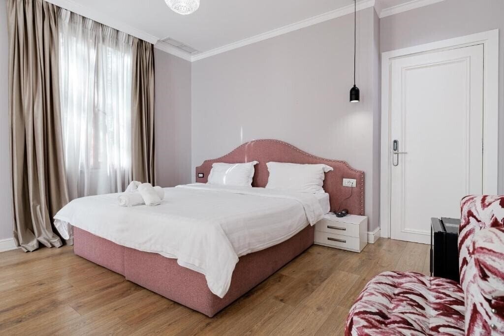 Фото Whisky Boutique Hotel 3*