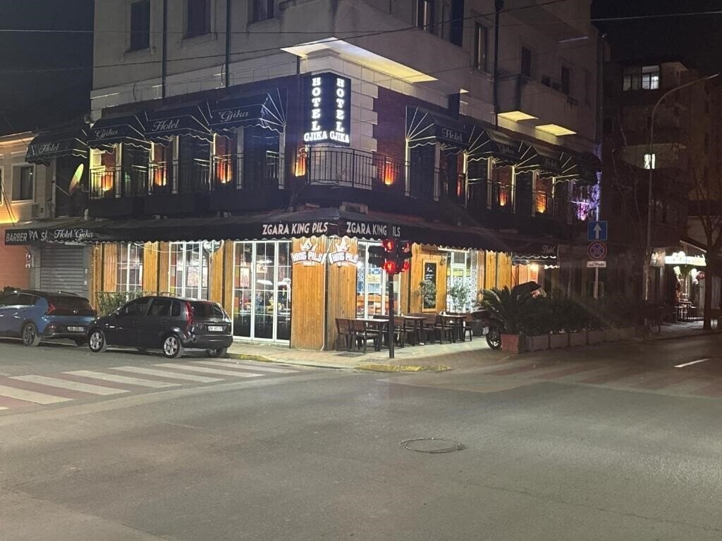 Готель Hotel Gjika 3*