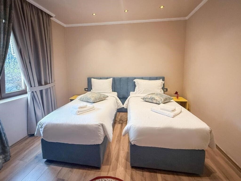Зображення Hotel Gjika 3*