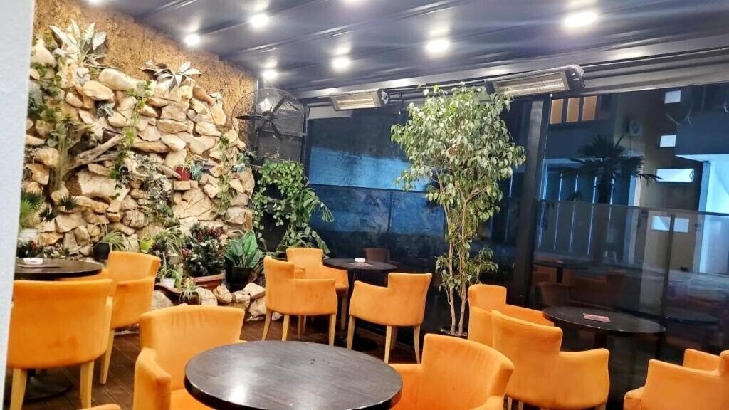 Фотография Hotel Capital Inn Tirana 3*
