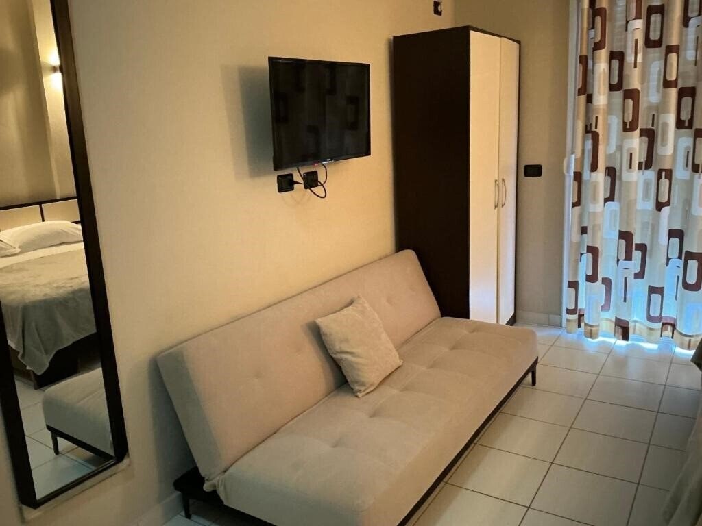 Отель Harilla Hotel 3*